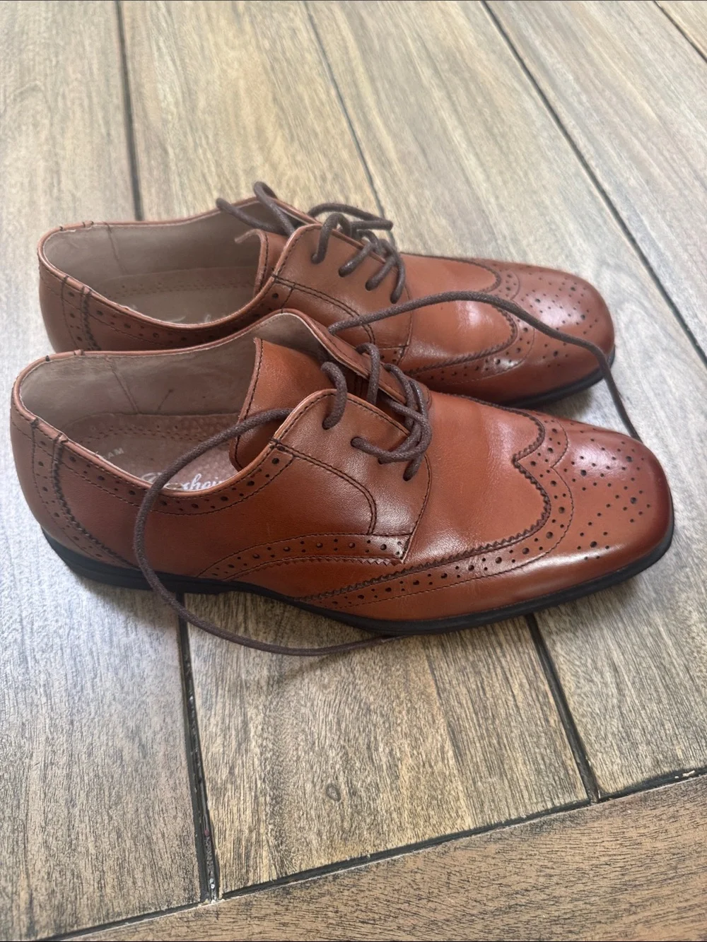 Boys Tan Leather Wingtip Dress Shoes - Classic Brogue Lace-Ups